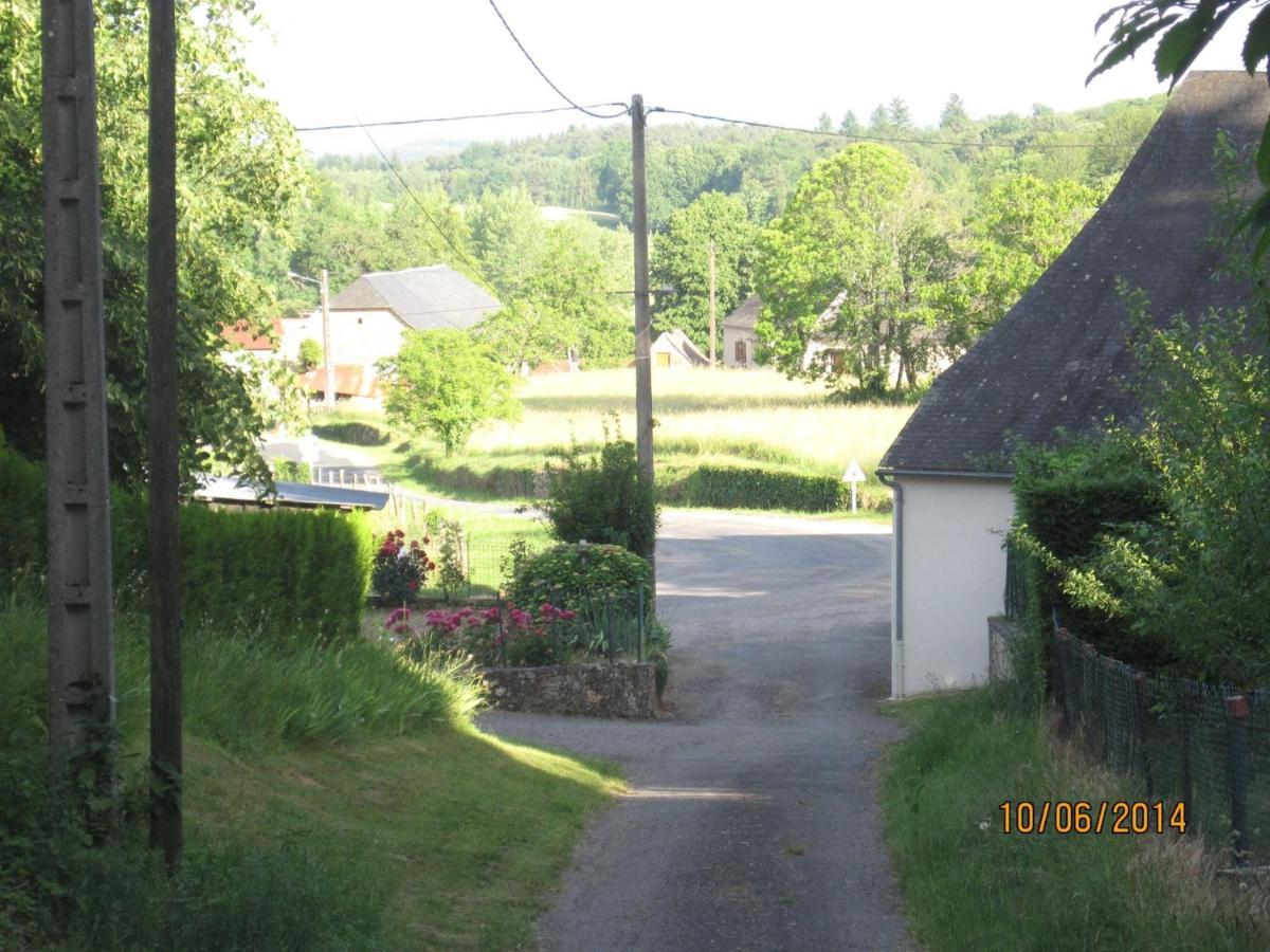 Hotel Le Commerce Neuville  Esterno foto